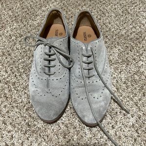 Susina Light Gray Suede Shoes - 7.5